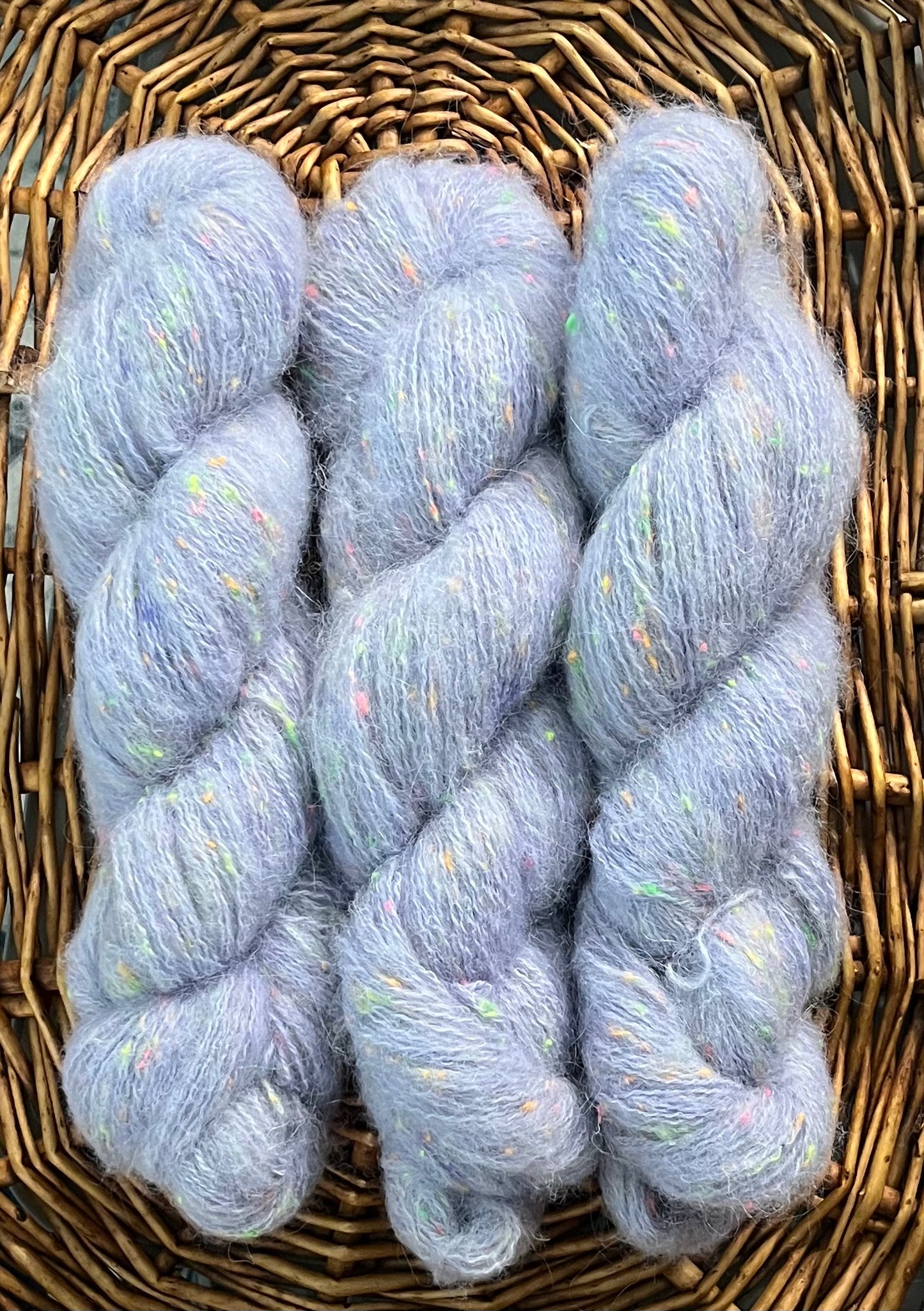 Wisteria - Neon Neps Yarn