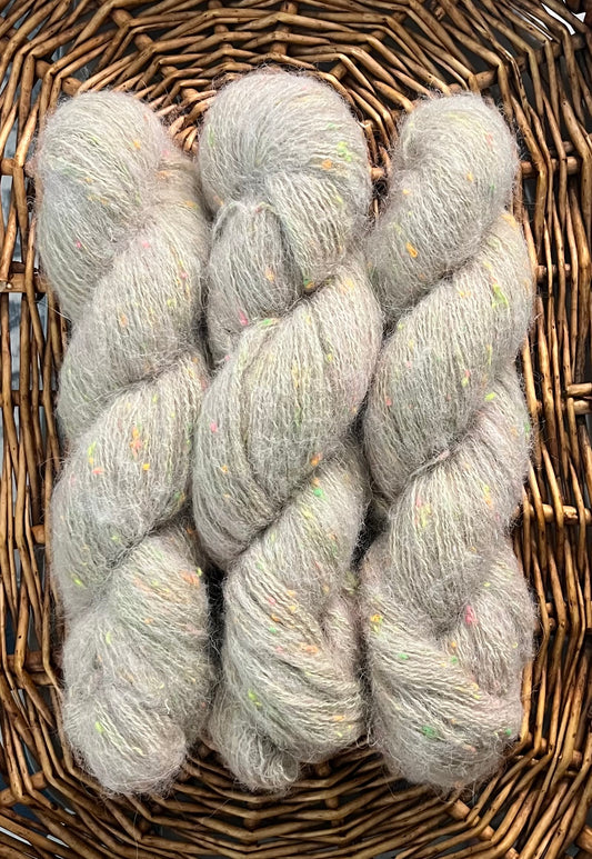 Latte - Neon Neps Yarn