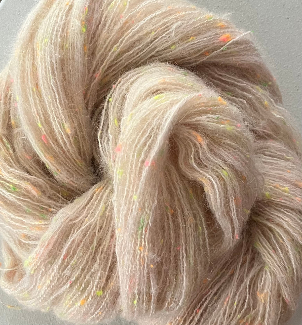 Blur - Neon Neps Fluff Yarn