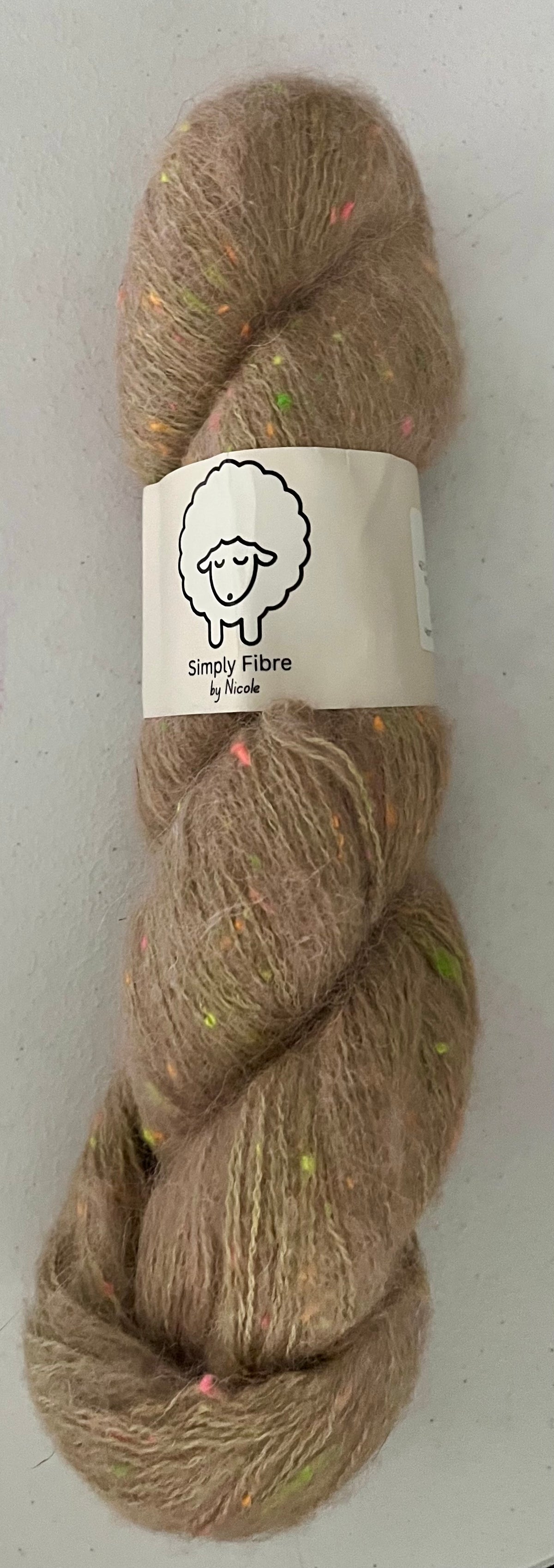 Latte - Neon Neps Fluff Yarn