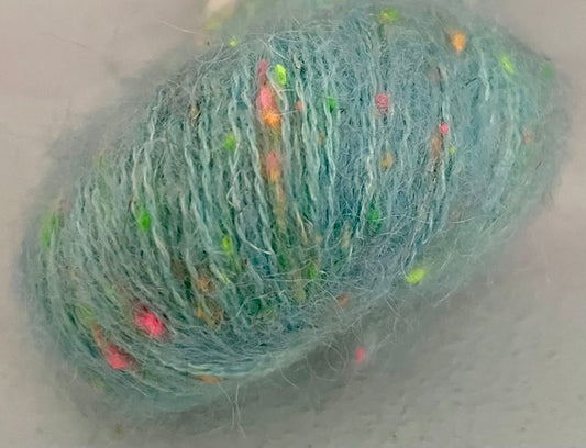 Robin's Egg - Neon Neps Fluff Yarn