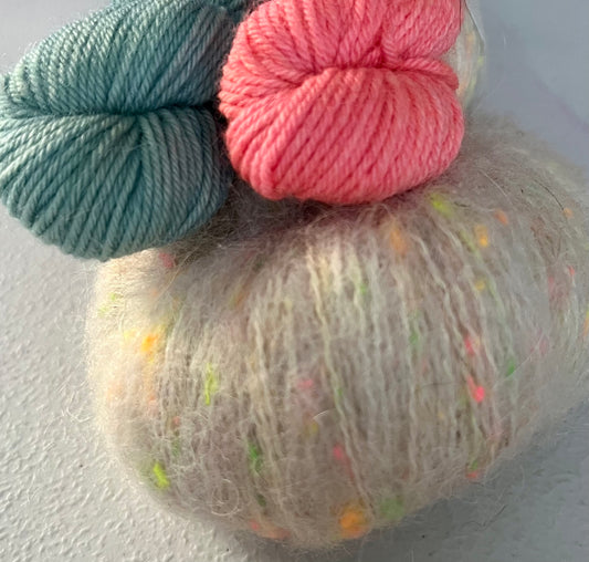 Blur Blast- Pier 62 Shawl Kit